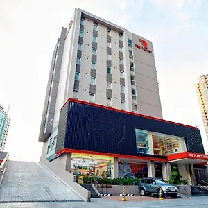 Hotel Red Planet Makati Amorsolo, Makati City