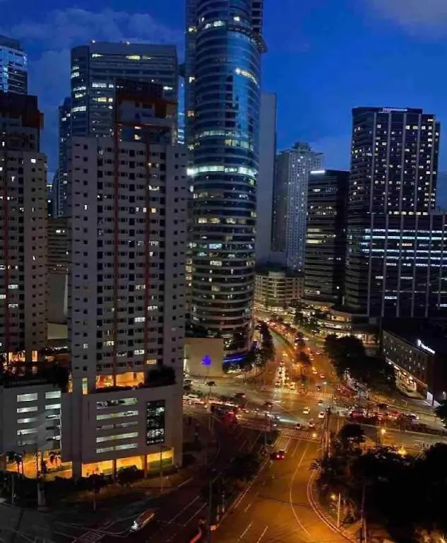 Staycations Up Above 4 Modern 1Br @ Air Makati City 5*,