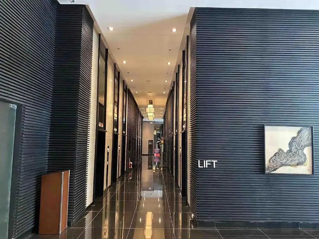 ***** Hotel Staycations Up Above 4 Modern 1Br @ Air Makati City Filipiny